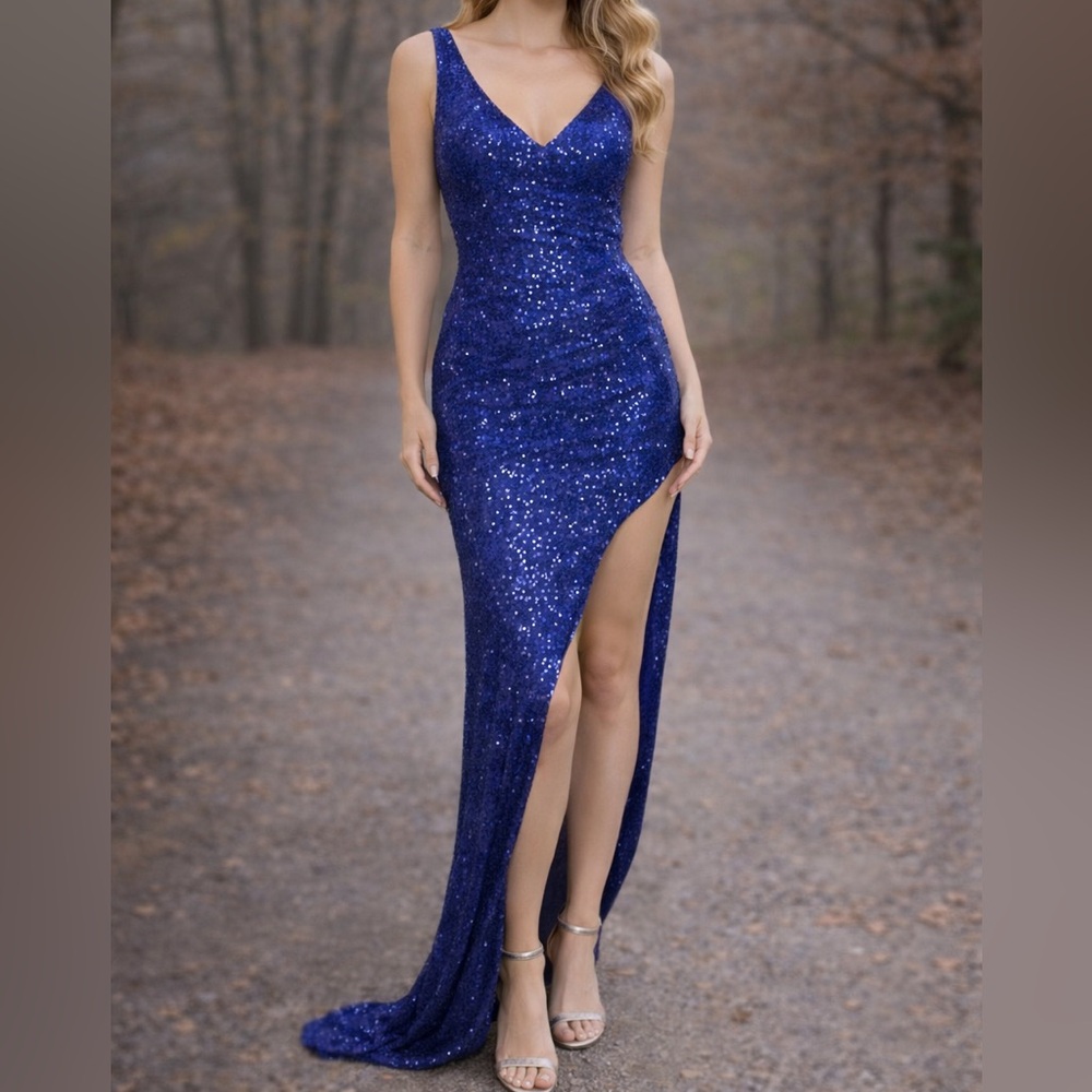 New Mac Duggal $298 Ieena Blue Sequined Asymmetrical Gown Dress Sz 6 STUNNING